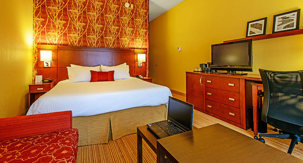 Hotel Courtyard By Marriott Frederick Exterior foto